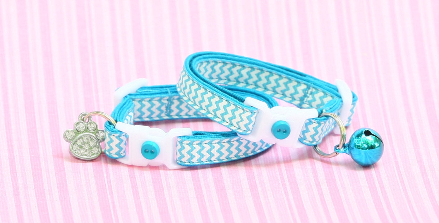 Tropical Blue Chevrons Cat Collar